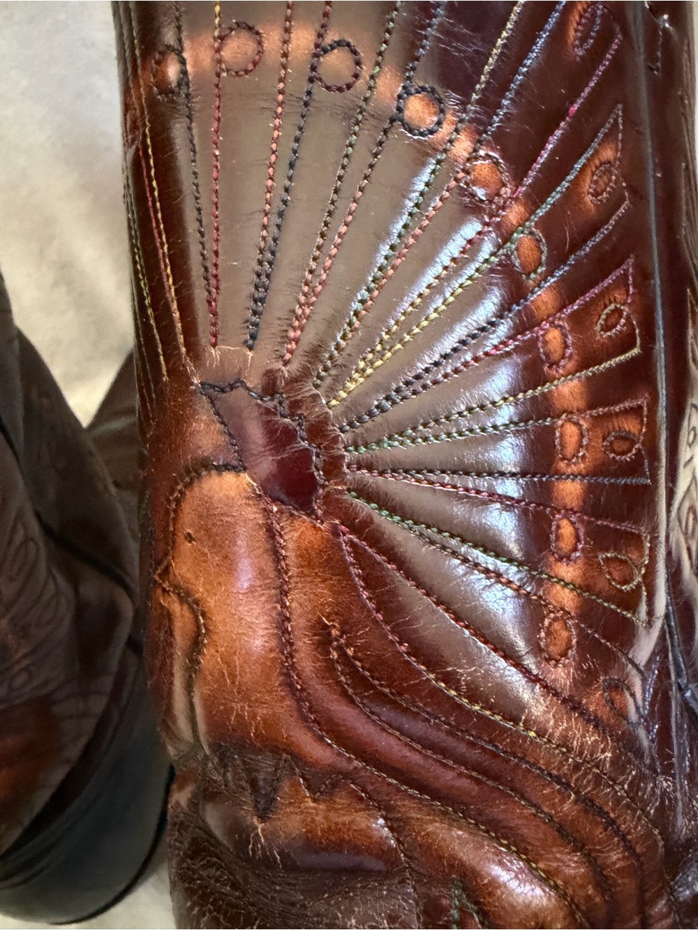 Vintage Texas USA Made Leather Western Cowboy Peacock Design Boots - Picture 4 of 16